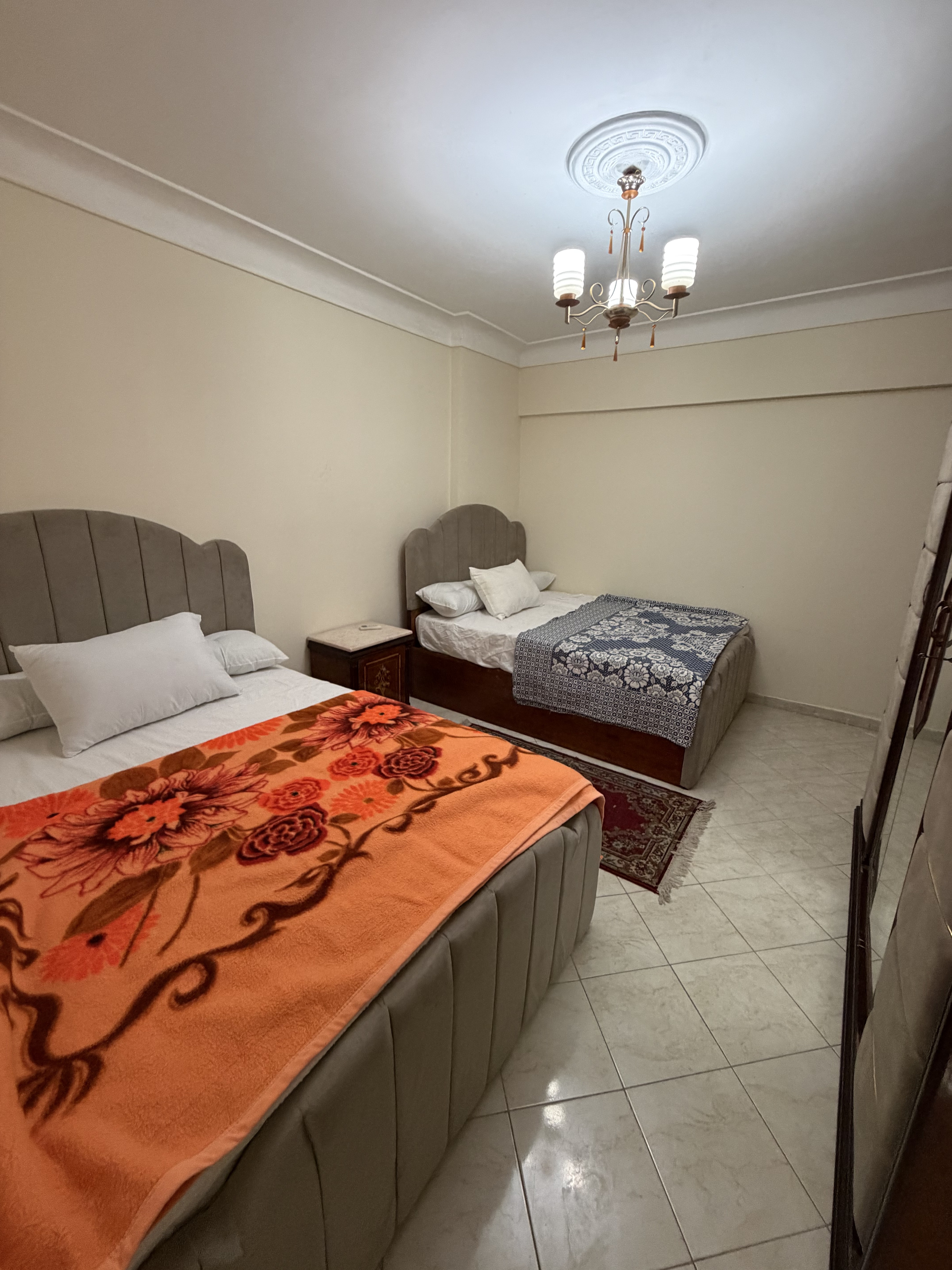 vipشقة بانوراما بيتش ( ثلاث غرف ) كود 1006 ميامي نادي السيارات