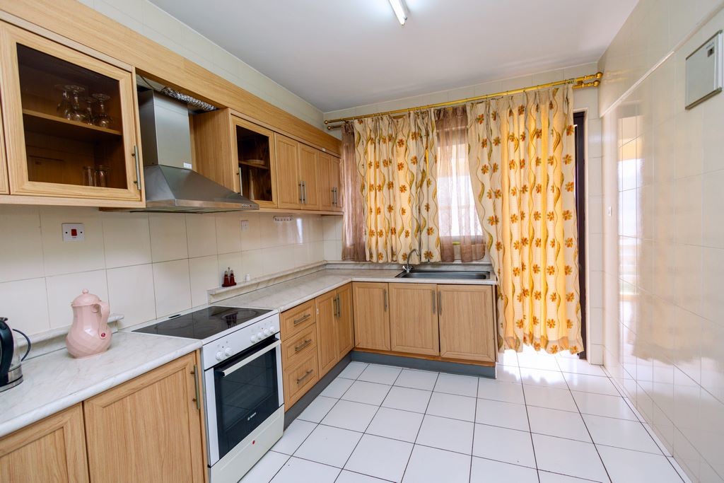 Apartment with One Room with Balcony