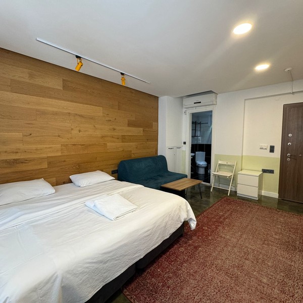 Semi-basement EcoStudios