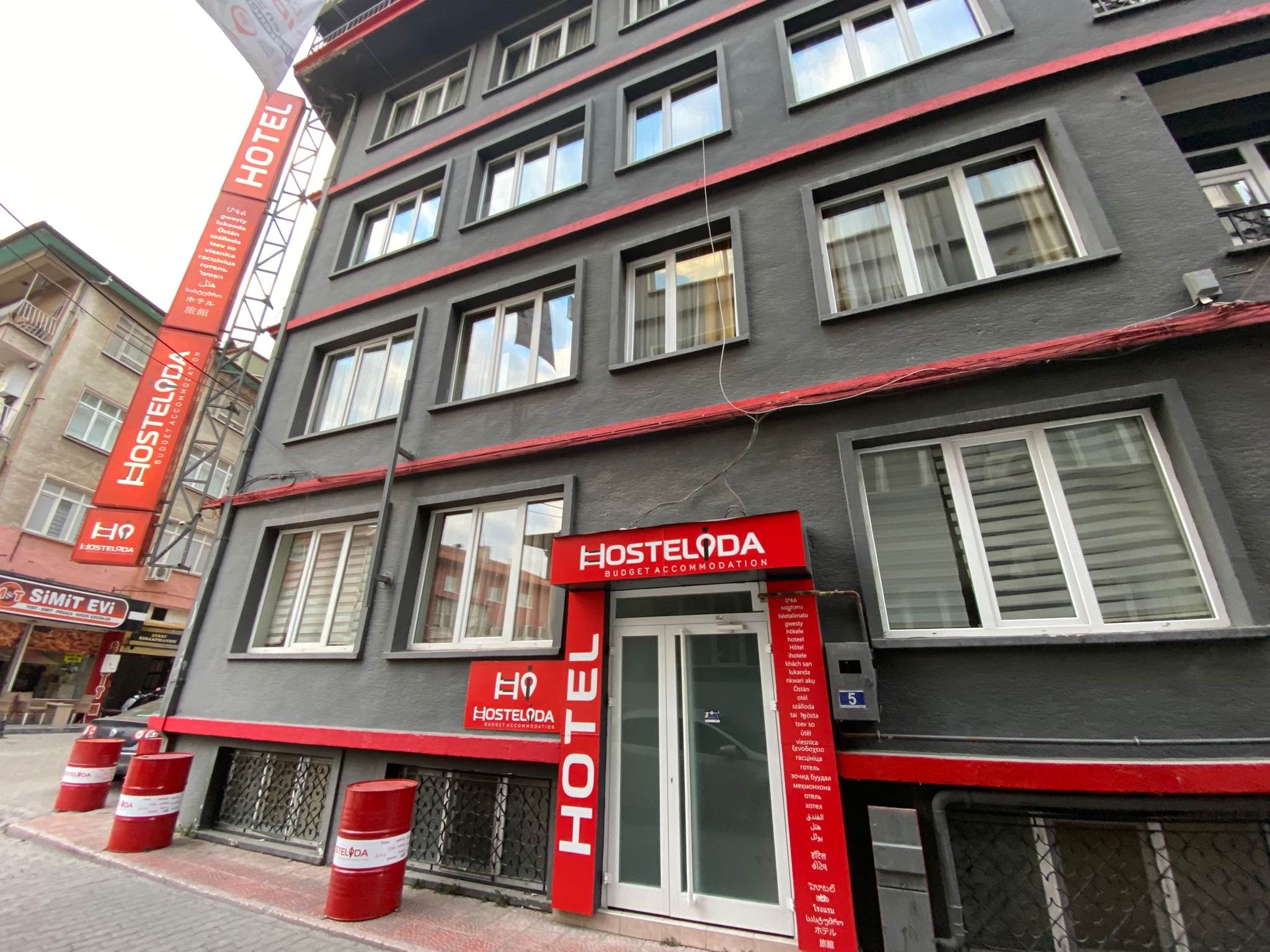 hostelida