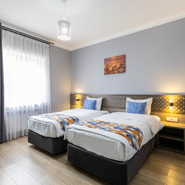 Twin Room 